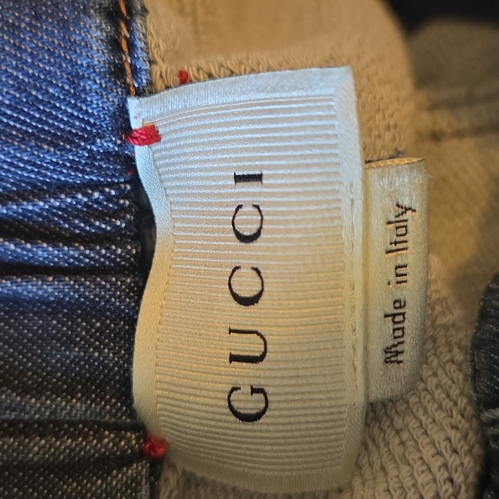 Gucci Kids Blue Jean Jacket and Shorts Set with Red and Green Accents - Picture 4 of 10